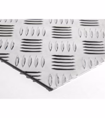 Plaque Aluminium Strié, ép. 2/3mm, Hauteur 65cm x Largeur 110cm
