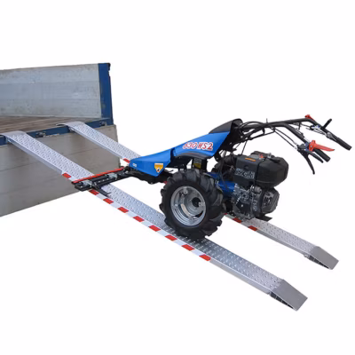 Rampe 1500mm – Pliée 750mm – Pour franchir 450mm – Charge max 300kg – M040B2/15INC