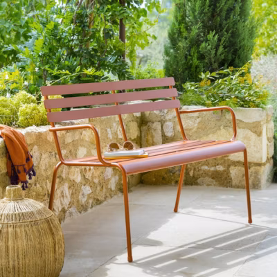 Banc de jardin Greensboro Ambre – Hespéride