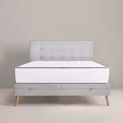 Matelas RONA 140×190 cm réversible, en mousse Memosoft100 à mémoire de forme et indépendance du couchage, épaisseur 20cm
