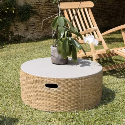 Table basse ronde plateau en béton socle en bambou naturel