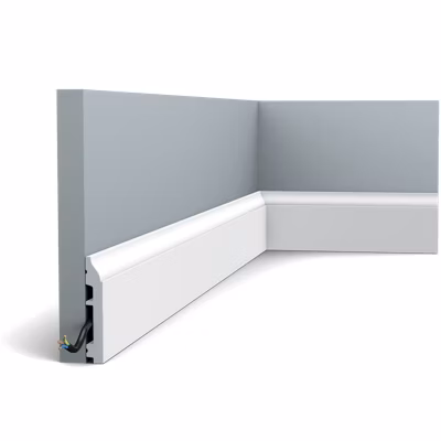 Plinthe SX172 au design élégant et intemporel