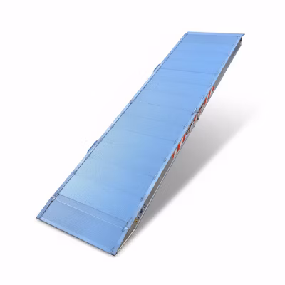 Rampe 1811mm – Pliée 986mm – Pour franchir 540mm – Charge max 1000kg – MPCI180010001000US