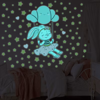 Sticker phosphorescent lumineux – LAPINE SUR LE NUAGE BALANÇOIRE – Autocollant mural plafond enfant fluorescent – 130x90cm
