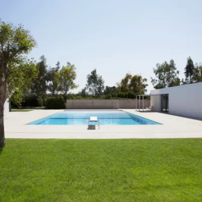 Gazon synthétique Spécial Piscine – 30 mm – Rouleau de 4m x 4m