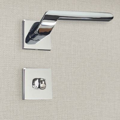 Poignée de porte design à condamnation finition aspect chrome brillant Luana – KATCHMEE